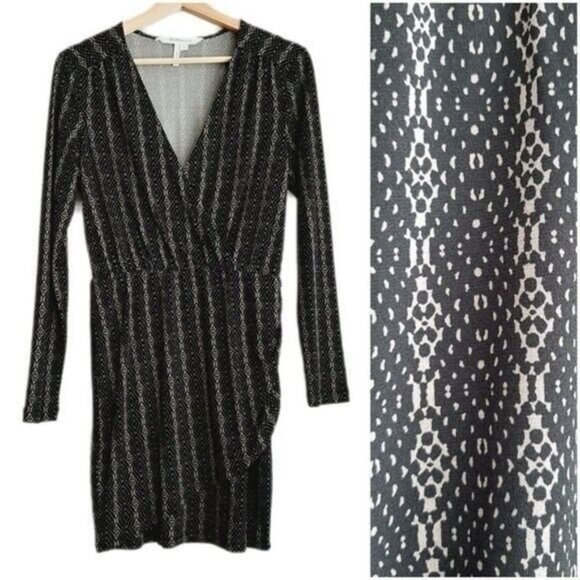 BCBGeneration V-neck Mini Dress Long Sleeve  Faux Wrap Sz S - Picture 1 of 13